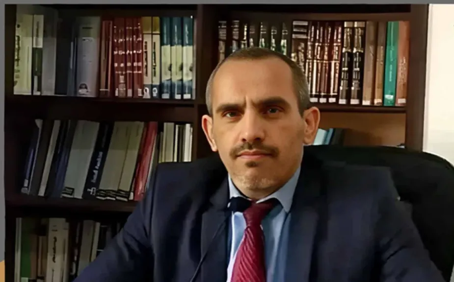 العفو الدولية تطالب بالإفراج الفوري عن المحامي عبد المجيد صبره وتدين قمع الحوثي لمحتفلي 26 سبتمبر